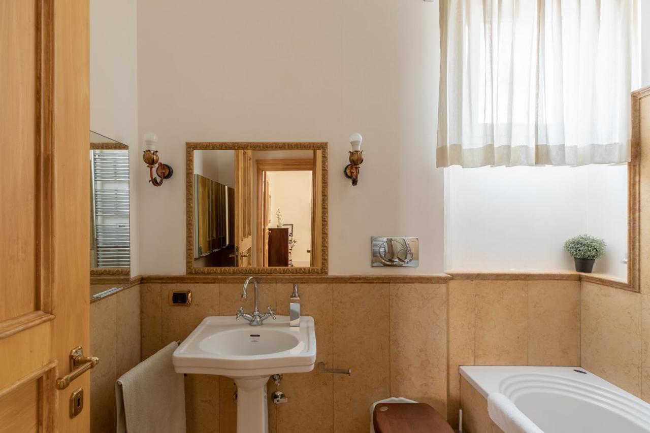 Iflat Elegant And Luxury Apartment Near Pantheon Rzym Zewnętrze zdjęcie